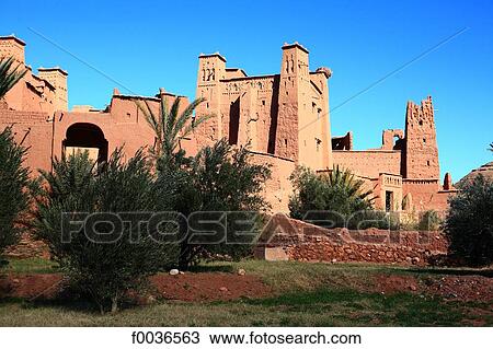 Stock Image - Morocco, High Atlas, near Ourzazate, Ait-Ben-Haddou. Fotosearch