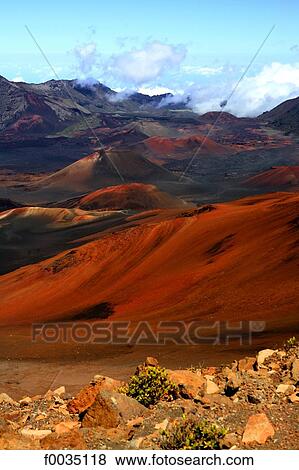 Stock Photo - United States, Hawaii, island of Maui, Haleakala vulcano. Fotosearch