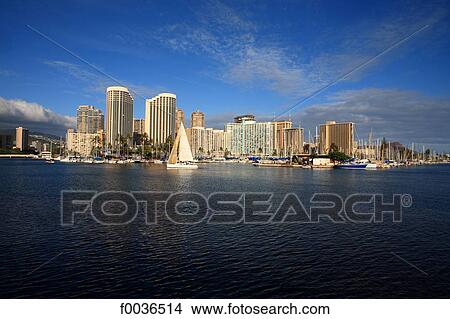 United States, Hawaii, Oahu island, Waikiki beach, port View Large Photo Image Picture - United States, Hawaii, Oahu island, Waikiki beach, port. Fotosearch