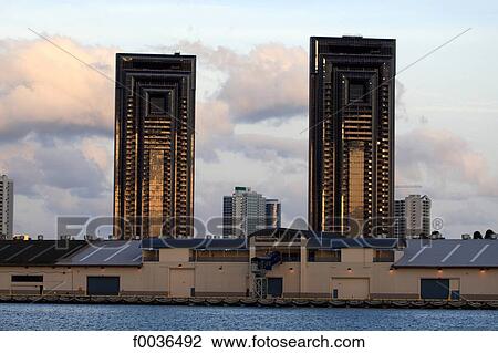 Stock Image - United States, Hawaii, Oahu island, Honolulu. Fotosearch