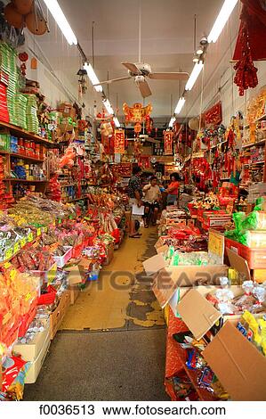 Stock Image - United States, Hawaii, Oahu island, Honolulu, Chinatown. Fotosearch