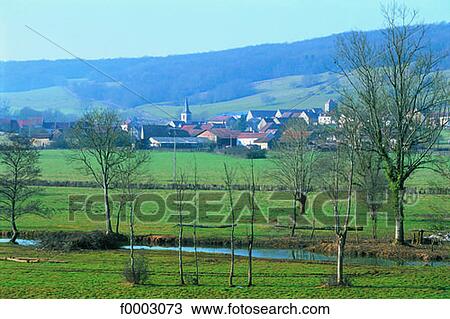 Burgundy, Burgundy countryside View Large Photo Image Stock Image - Burgundy, Burgundy countryside. Fotosearch