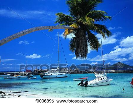 Seychellen La Digue Insel Stock Fotografie F Fotosearch