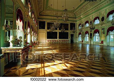 Russia Saint Petersburg Throne Room Of The Peterhof Palace