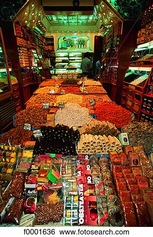 Stock Photograph - Turkey, Istanbul, market. Fotosearch
