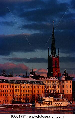 Picture - Sweden, Stockholm, View of Riddar Holmen. Fotosearch