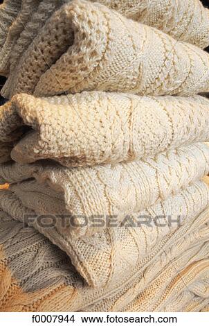 Picture - Ireland, Aran Islands sweaters. Fotosearch