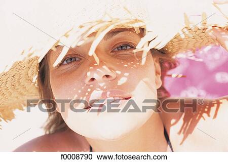 Stock Image - Portraits, lifestyle, people. Fotosearch