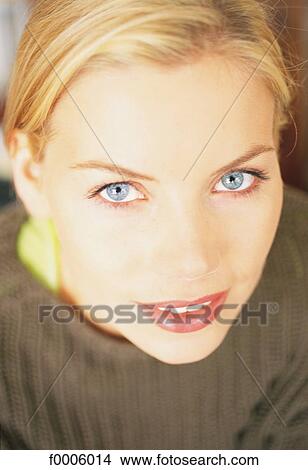 Picture - Portraits, lifestyle, woman, girl. Fotosearch