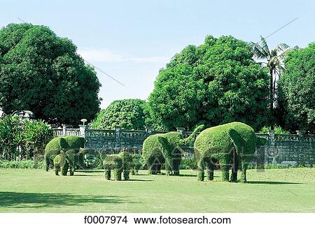 Thailand, Ayutthaya, sculpted garden View Large Photo Image Picture - Thailand, Ayutthaya, sculpted garden. Fotosearch
