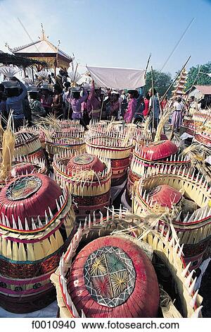 Stock Image - Kuta beach, cremation of a brahmane. Fotosearch