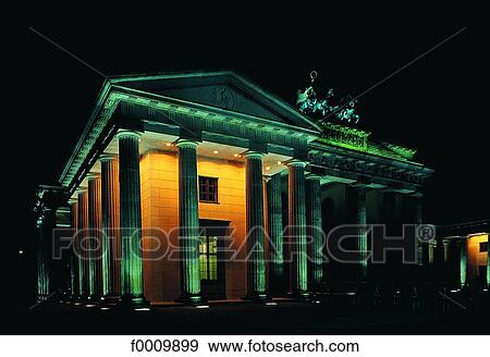 Berlin, Brandeburg gate at night View Large Photo Image Stock Photo - Berlin, Brandeburg gate at night. Fotosearch