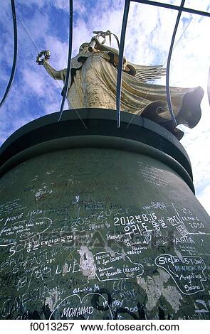 Stock Photo - Siegessaule (Victory tower). Fotosearch