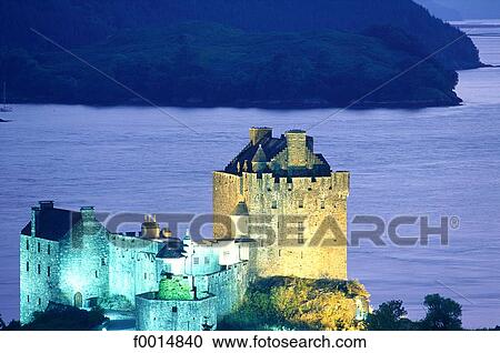 Stock Image - Scotland, Highland, Eilean Donan castle. Fotosearch