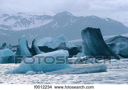 Picture - Iceland, Jökulsarlon, glacier. Fotosearch