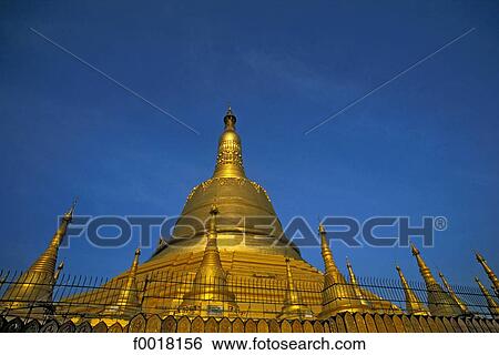 Myanmar, Bago, Shwe Maw Daw pagoda View Large Photo Image Stock Photograph - Myanmar, Bago, Shwe Maw Daw pagoda. Fotosearch