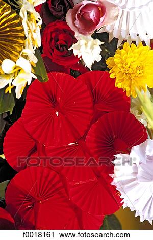 Stock Image - Myanmar, Rangoon, Shwedagon pagoda, offerings. Fotosearch