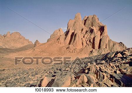 Stock Image - Algeria, Hoggar, Atakor mountains, Assekrem col. Fotosearch