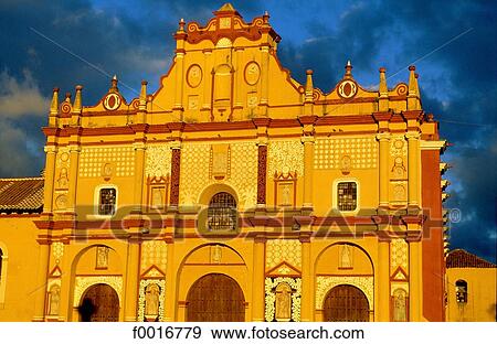 Stock Photo - Mexico, San Cristobal de las Casas. Fotosearch