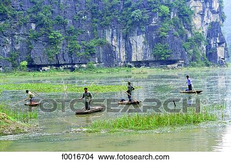 Vietnam, Hoa lu, fishermen View Large Photo Image Picture - Vietnam, Hoa lu, fishermen. Fotosearch