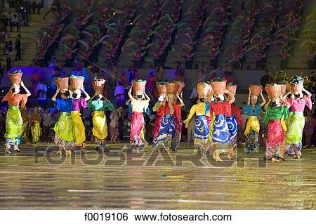Malaysia, Kuala Lumpur, yearly festival "colors" View Large Photo Image Stock Photograph - Malaysia, Kuala Lumpur, yearly festival "colors". Fotosearch