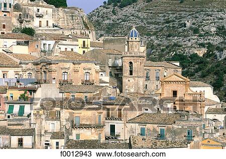 Italy, Sicily, Catania, Amenano fountain View Large Photo Image Stock Image - Italy, Sicily, Catania, Amenano fountain. Fotosearch