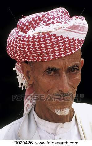 Stock Photograph - Yemen, Shahara, man portrait. Fotosearch