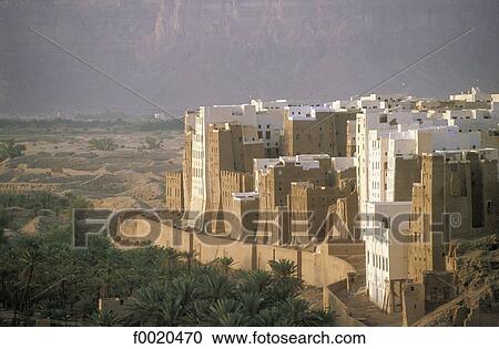 Stock Image - Yemen, Shibam, Manhattan of the desert. Fotosearch