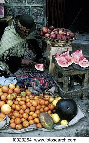 Picture - Bolivia, La Paz, indian market, calle Max Paredes. Fotosearch