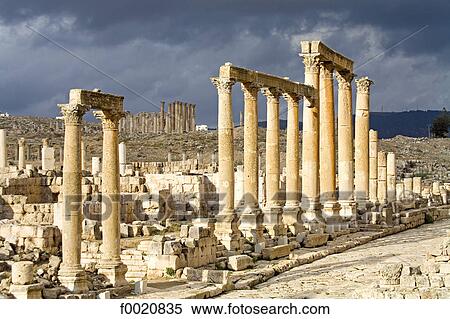 Jordan, Jerash, columnade View Large Photo Image Stock Photography - Jordan, Jerash, columnade. Fotosearch
