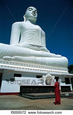 Stock Image - Sri Lanka, Colombo, Kandy Temple. Fotosearch