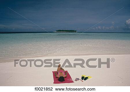 Models in Maldives View Large Photo Image Stock Image - Models in Maldives. Fotosearch