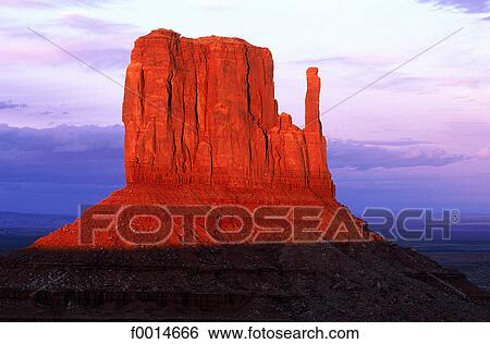 Stock Photograph - Utah, Monument Valley, red rock peak Left Mitten. Fotosearch