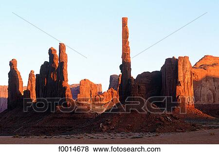 Utah, Monument Valley, Totem pole View Large Photo Image Stock Photo - Utah, Monument Valley, Totem pole. Fotosearch