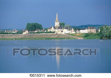 Stock Image - France, Touraine, Brehemont, the Loire river. Fotosearch