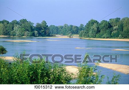 Stock Image - France, Touraine, Brehemont, the Loire river. Fotosearch