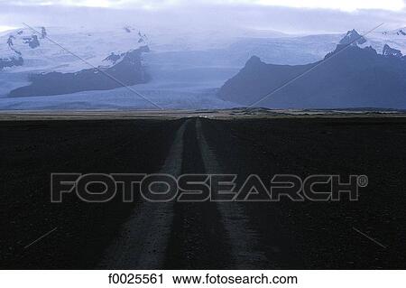 Stock Image - Iceland, road to Vatnajökull glacier. Fotosearch