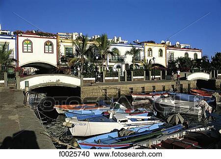 Stock Image - Spain, Canary Islands, Gran Canaria, Puerto Mogan, harbour. Fotosearch