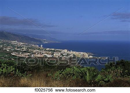 Stock Photograph - Spain, Canary Islands, Tenerife, Puerto de la Cruz. Fotosearch