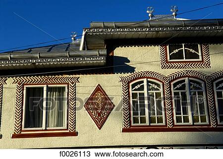 Stock Image - Romania, Moldavia, province of Bukovina, Ciocanesti, traditional dwelling. Fotosearch