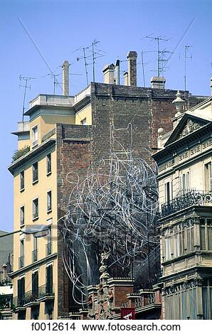 Picture - Spain, Barcelona, Tapies fondation, modern sculpture on the roof. Fotosearch