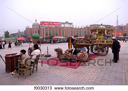 China, Xinjiang, kashgar, near Id Kah mosque, attractions for tourists View Large Photo Image Stock Image - China, Xinjiang, kashgar, near Id Kah mosque, attractions for tourists. Fotosearch