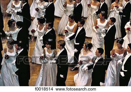 Picture - Autriche, Vienne, bal de l'Opéra. Fotosearch