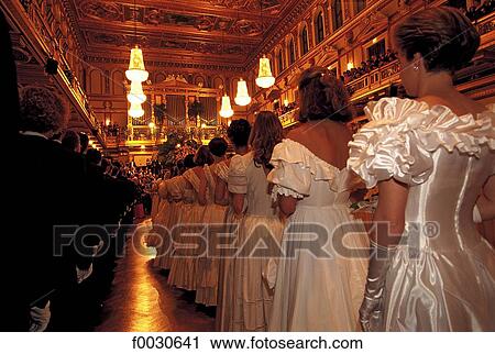 Stock Image - Autriche, Vienne, bal philarmonique. Fotosearch