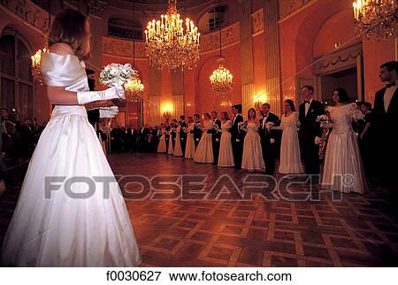 Stock Photo - Autriche, Vienne, bal philharmonique du Palais Auersperg. Fotosearch