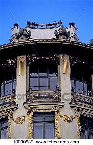Autriche, Vienne, immeuble Art nouveau, détail d'architecture View Large Photo Image Stock Photo - Autriche, Vienne, immeuble Art nouveau, détail d'architecture. Fotosearch