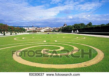 Stock Photo - Autriche, Vienne, parc et château du belvédère. Fotosearch