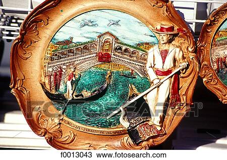 Italie, Venise, assiette décorée View Large Photo Image Stock Image - Italie, Venise, assiette décorée. Fotosearch