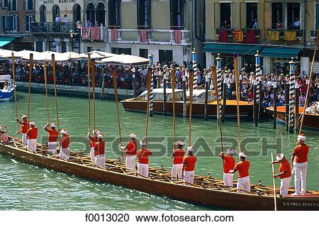 Stock Image - Italie, Venise, la régate historique. Fotosearch