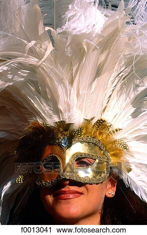 Italie, Venise, pendant le carnaval, femme masquée View Large Photo Image Stock Image - Italie, Venise, pendant le carnaval, femme masquée. Fotosearch
